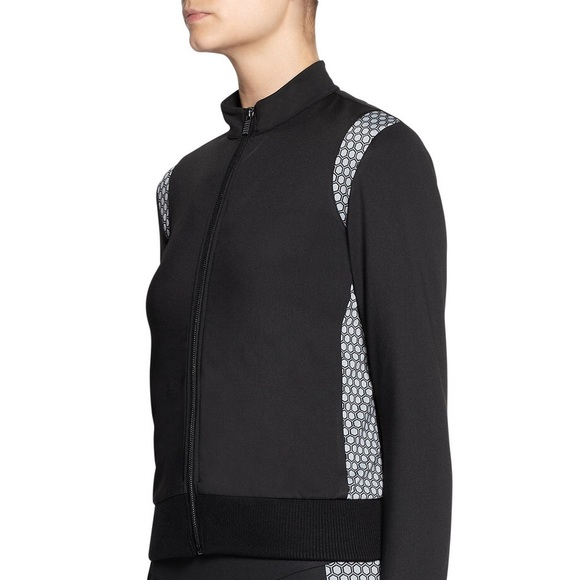 Hunger Games Capitol Couture by Trish Summerville - Picture 3 of 8